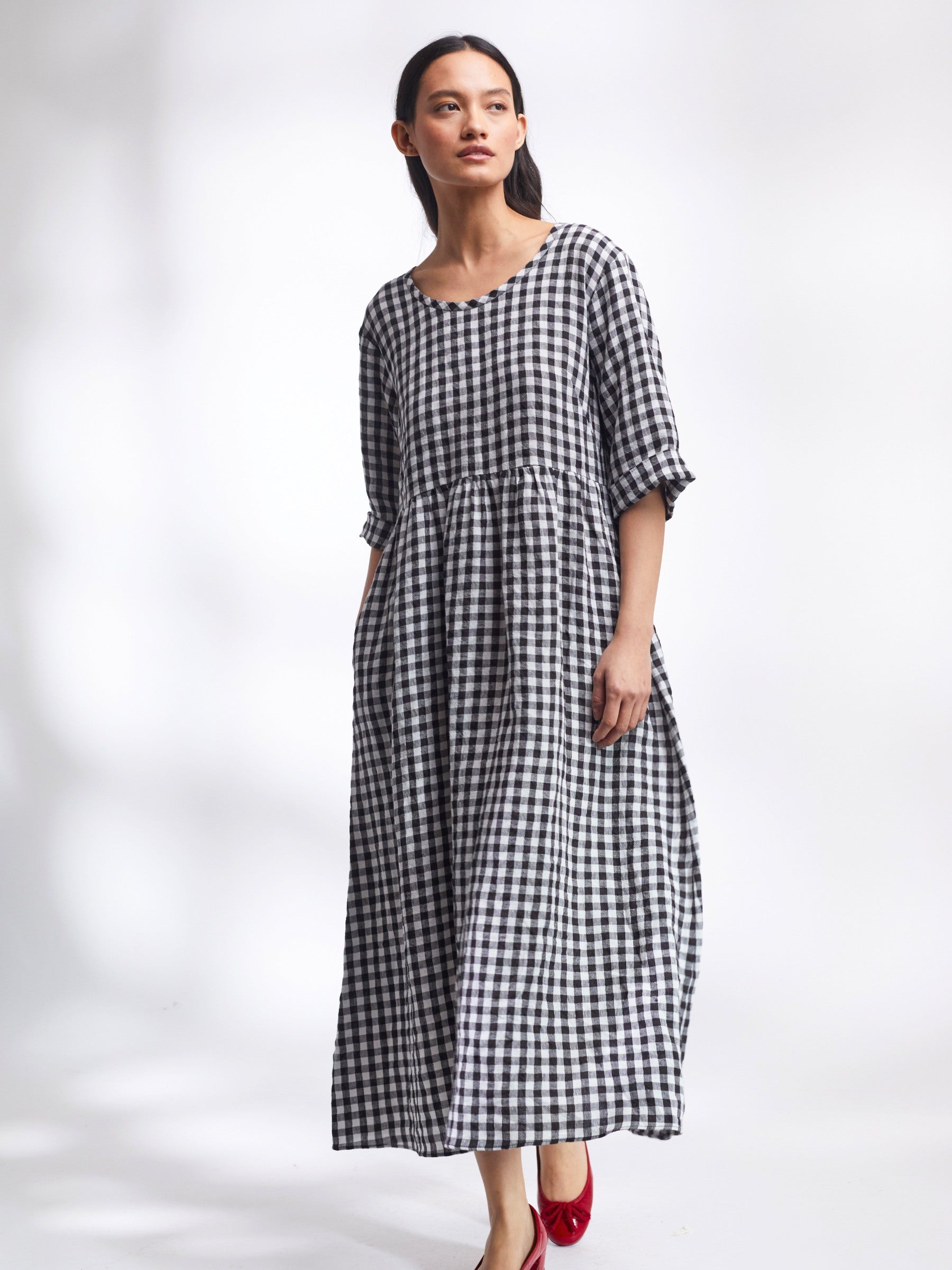 T-shirt dress in gingham lrish Linen | Justine Tabak | Made in England