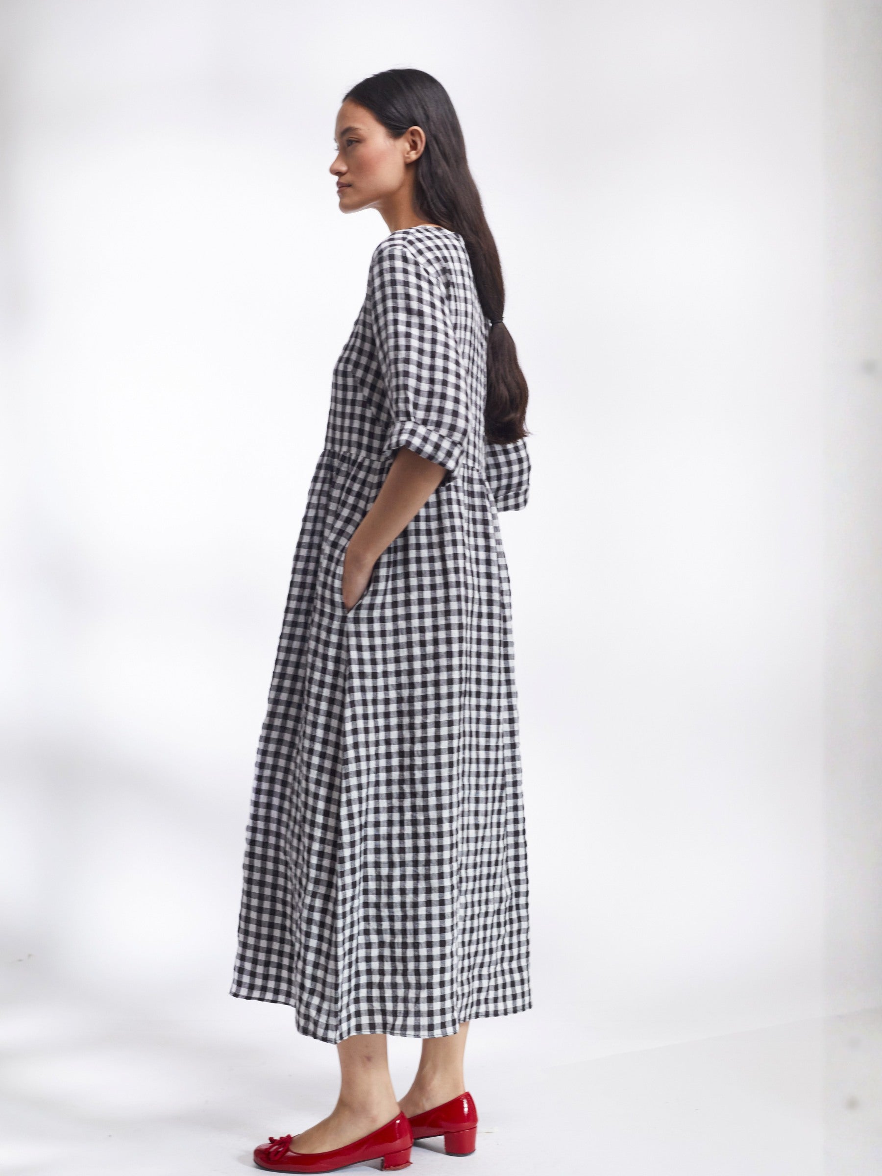 T-shirt dress in gingham lrish Linen | Justine Tabak | Made in England