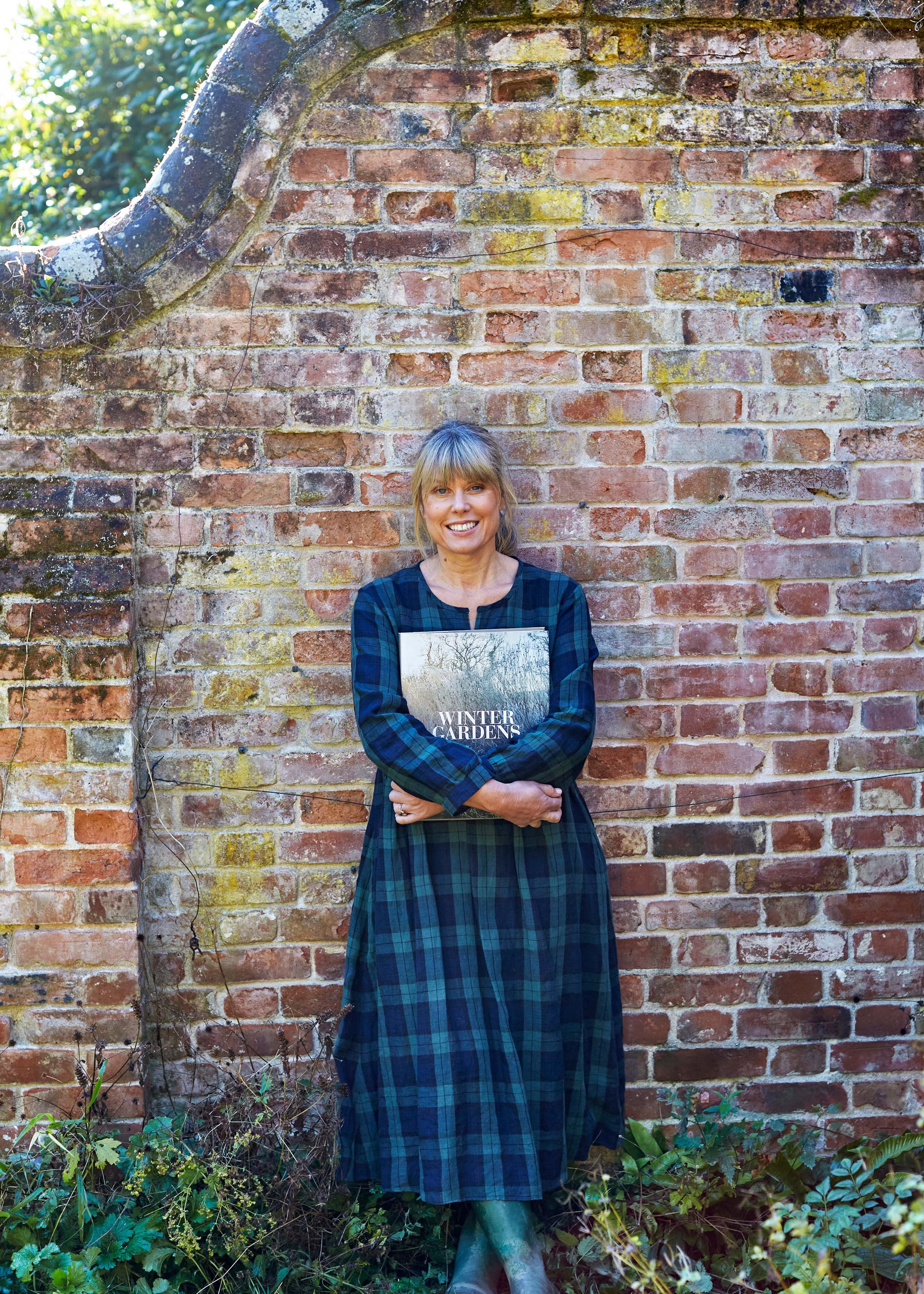 Notch Neck Lavenham Dress in Blackwatch Tartan Linen