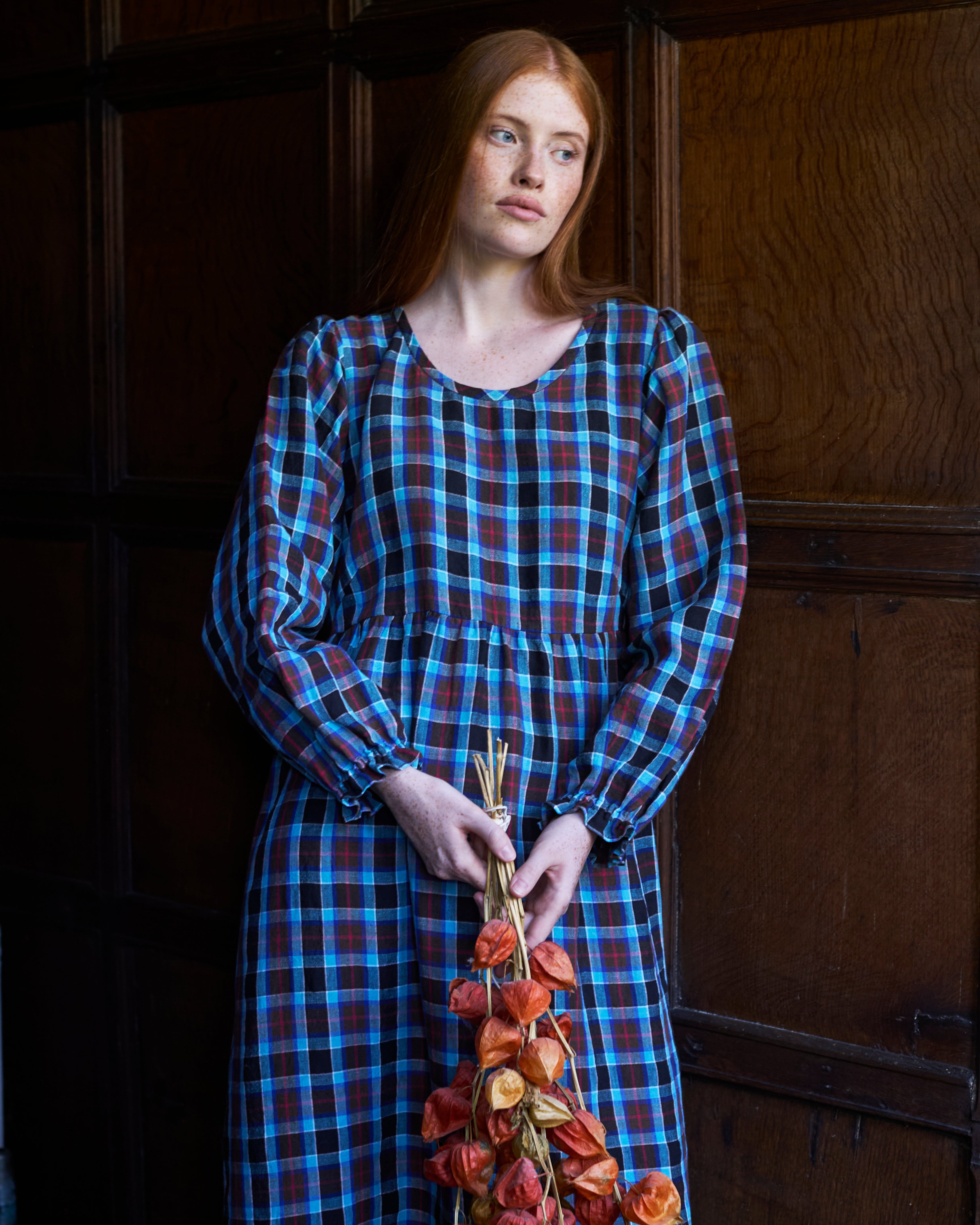 Long Sleeve Stepney Dress in Waterford Irish Linen