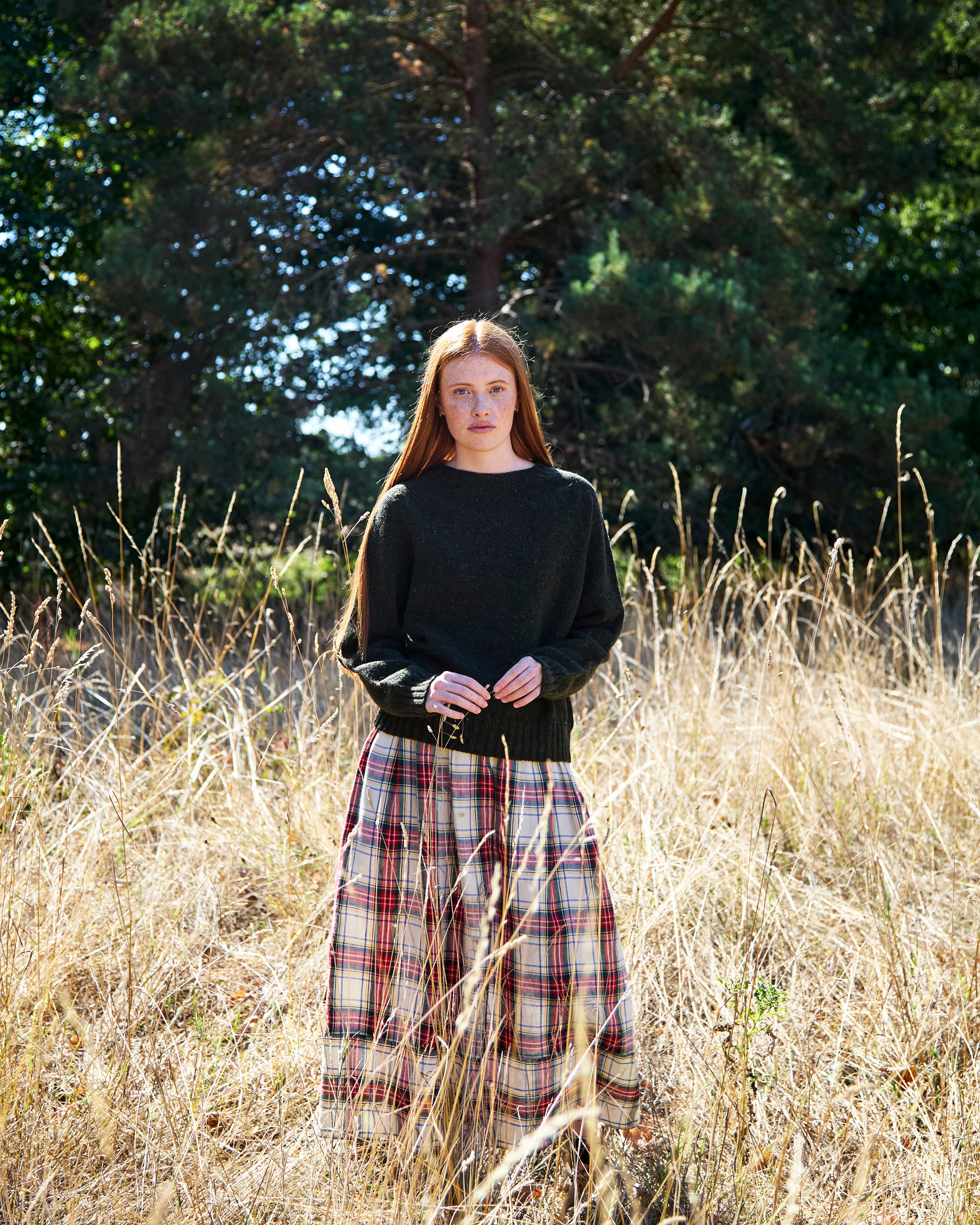 Cropped Crew-Neck in Tweed Green
