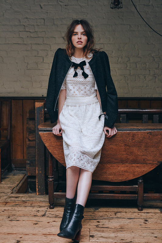 The Nottingham Lace Skirt in Pearl