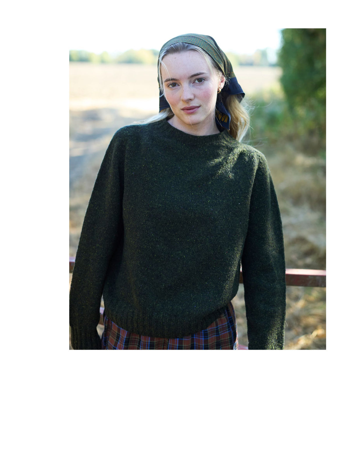 Cropped Crew-Neck in Tweed Green