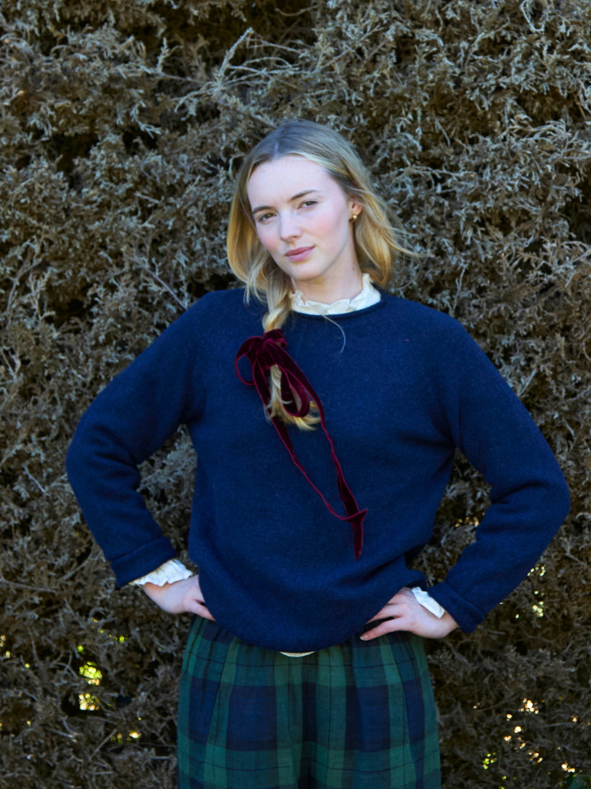 Navy Roll Edge, Raglan Sleeve Jumper | Knitted in Scotland | Justine Tabak 