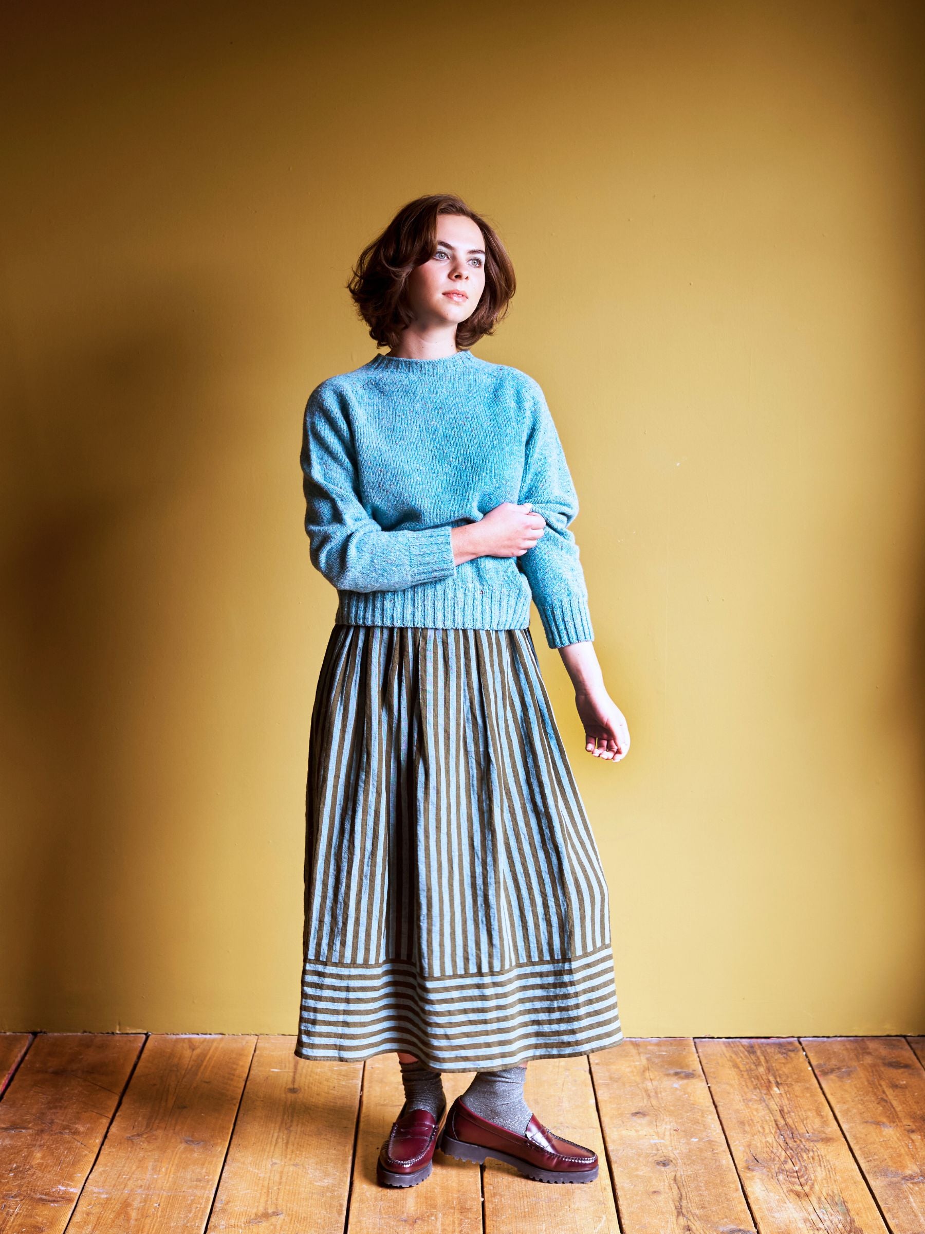 Cropped Crew-Neck in Mineral Blue