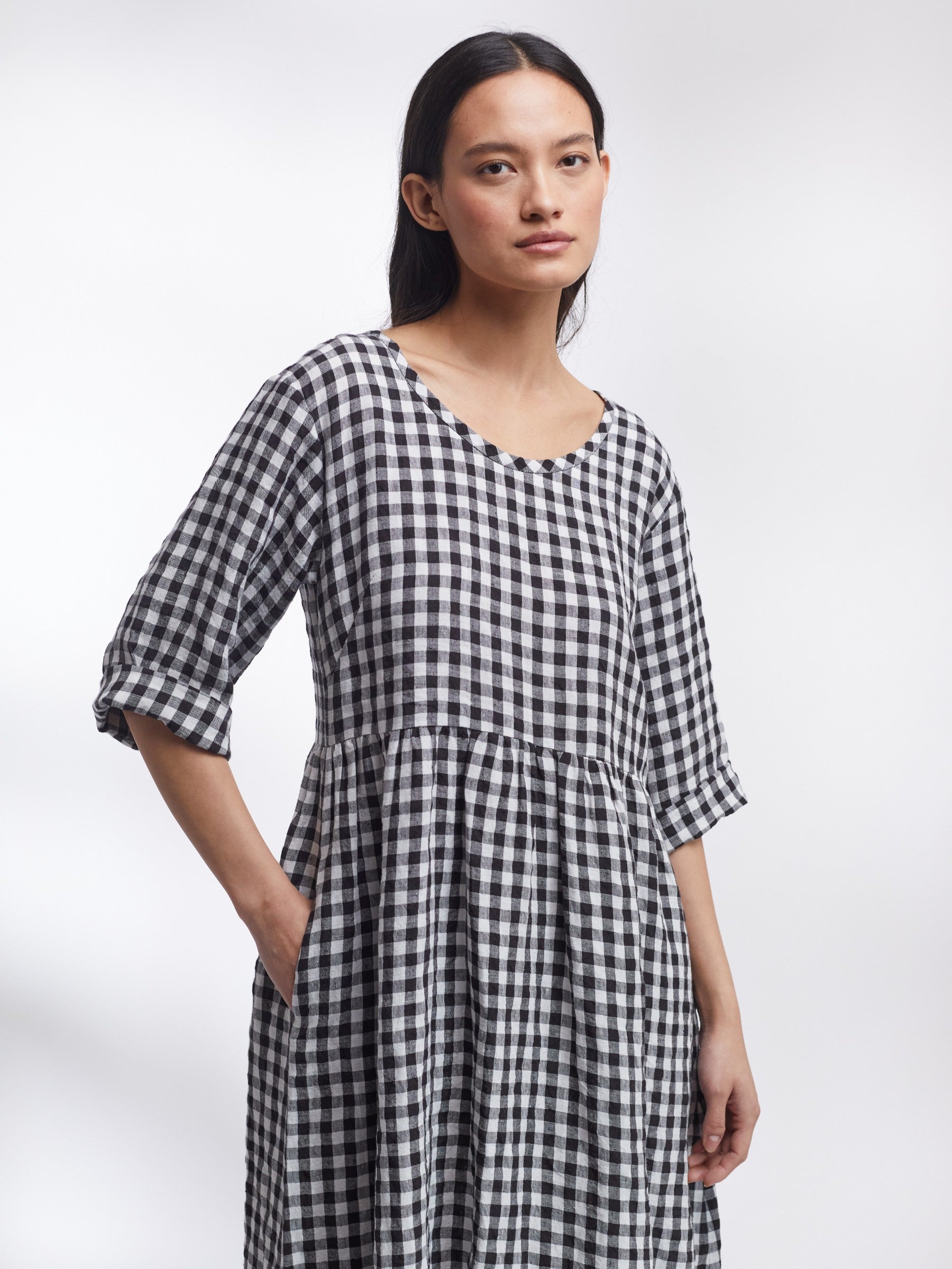 T-shirt dress in gingham lrish Linen | Justine Tabak | Made in England