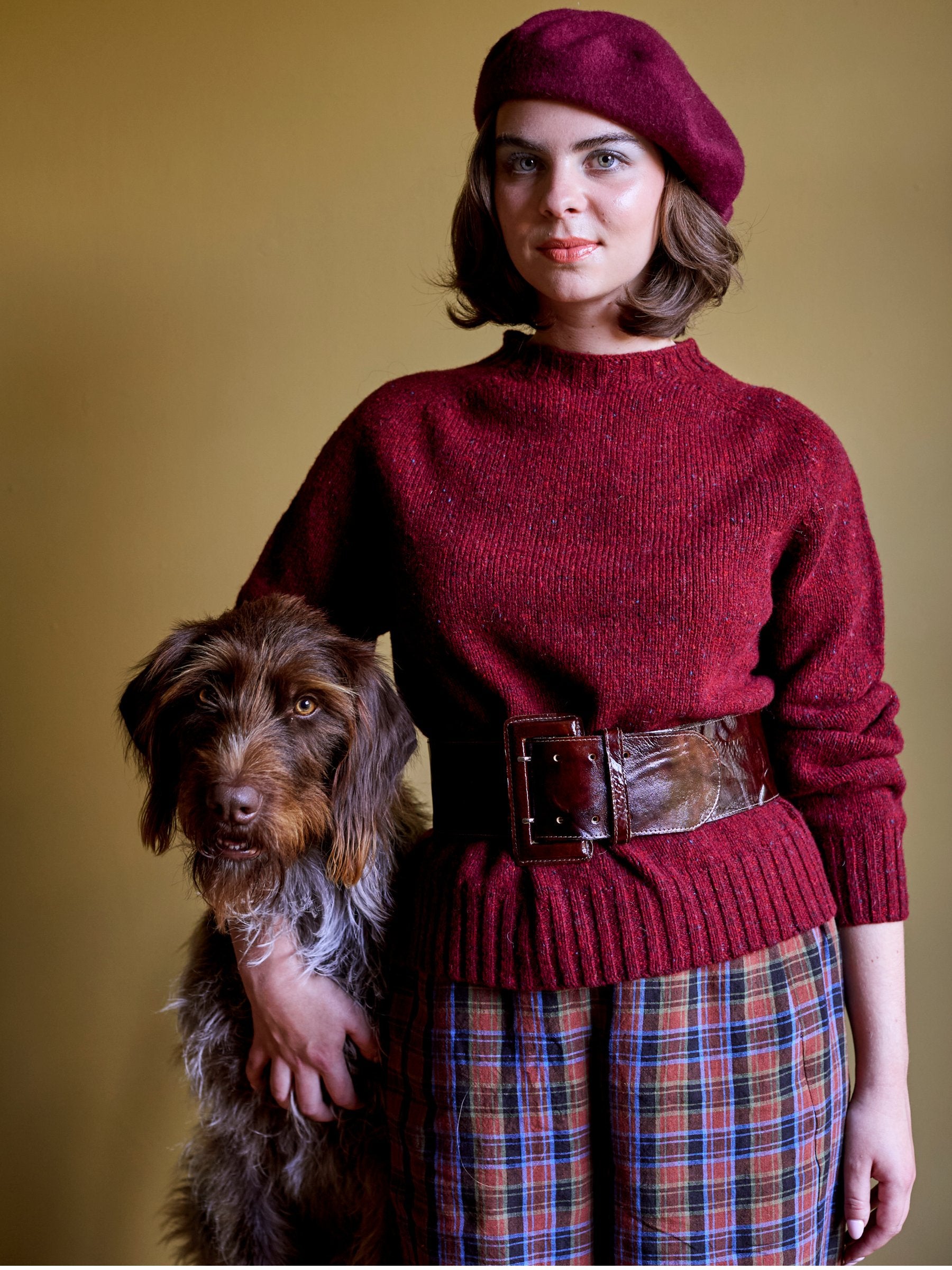 Cropped Crew-Neck in Bordeaux