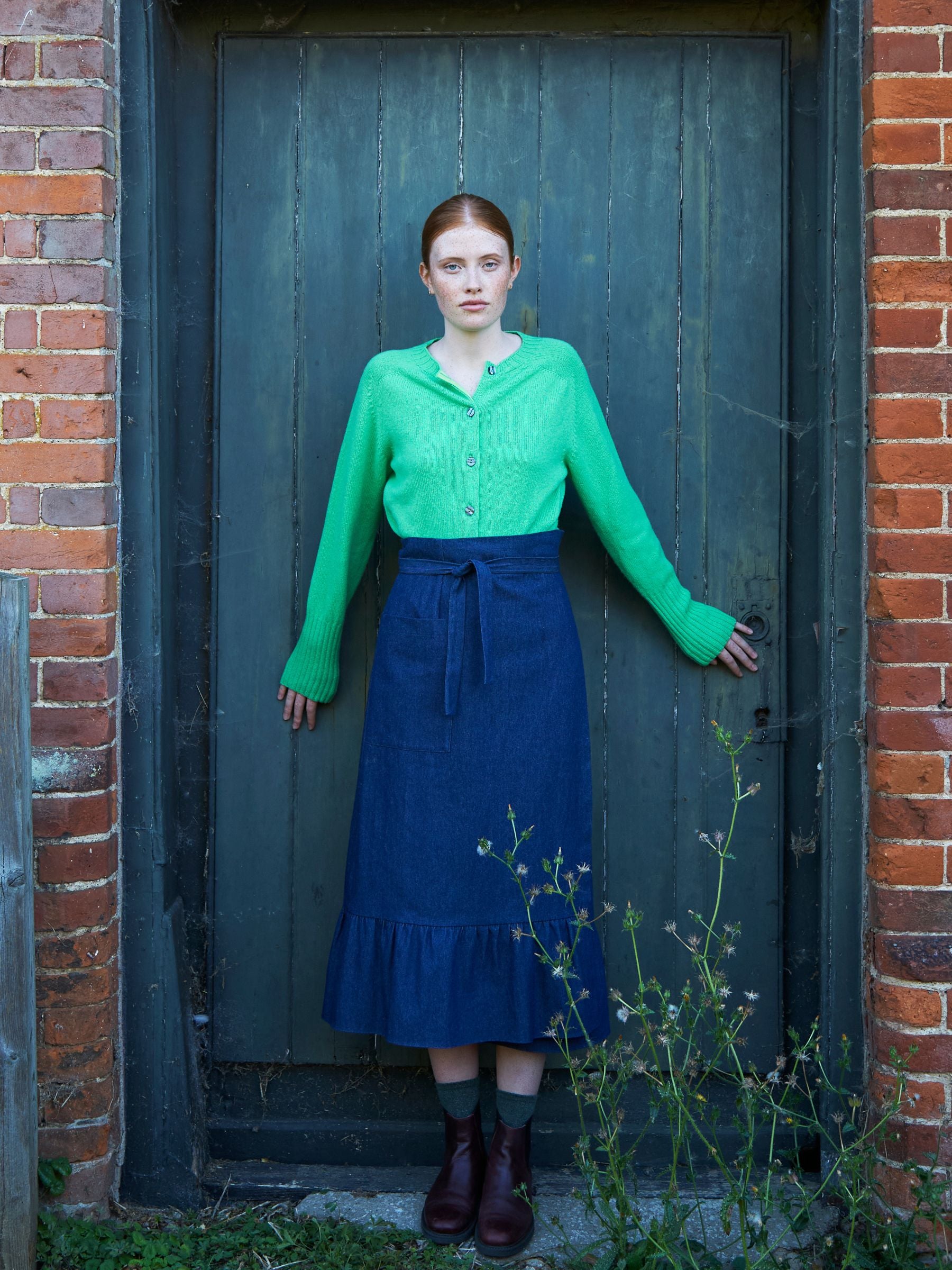 Iona Cardigan in Apple Lambswool