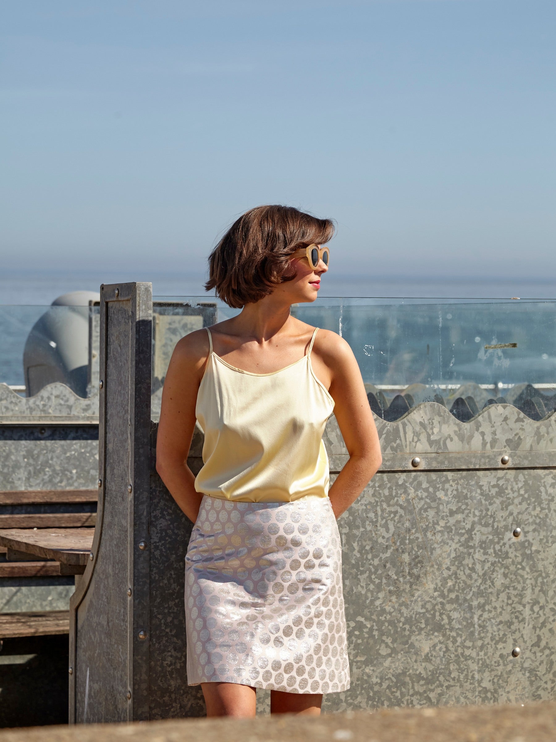 Sixties Mini Skirt in Silver and Pink Brocade Spot