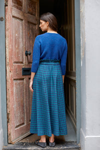 Blackwatch tartan ,brushed cotton, maxis skirt with pockets . Elasticated waist 